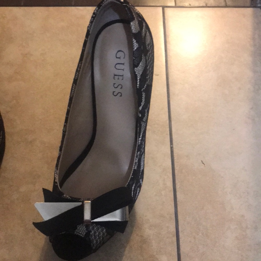 Guess lace peep toe heels